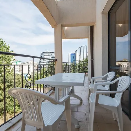Apartman ❤1bedroom W Balcony&kitchen+washer❤fm❤ Napospart